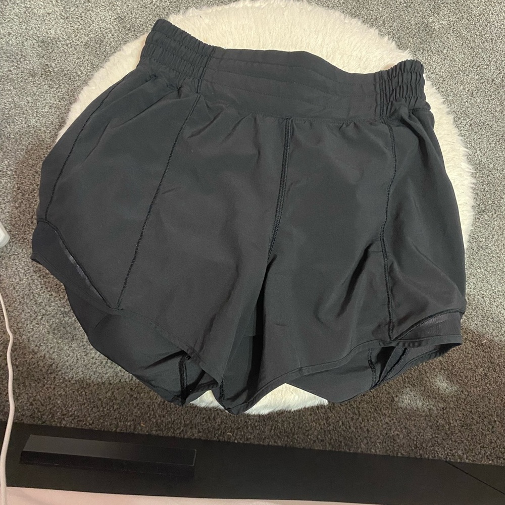 lululemon hotty hots